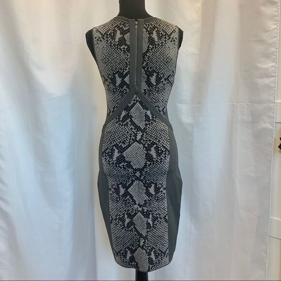 Diane Von Furstenberg Grey Sleeveless Snake Print Bandage Stretch Cocktail Dress - Picture 6 of 15